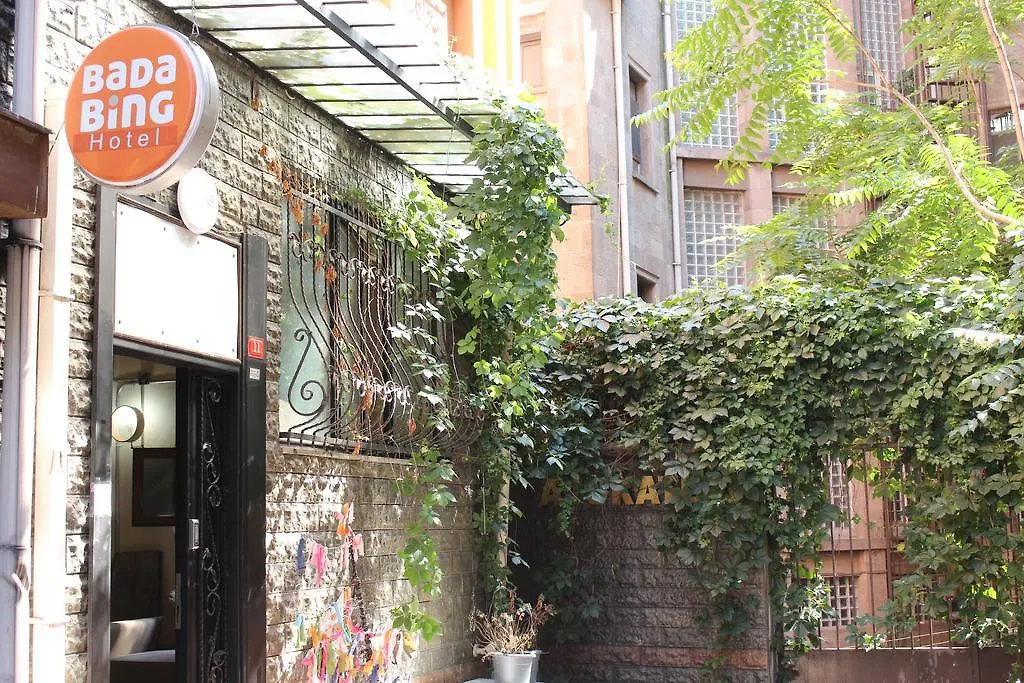 Bada Bing Hostel location