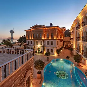 Seven Hills Palace & Istambul